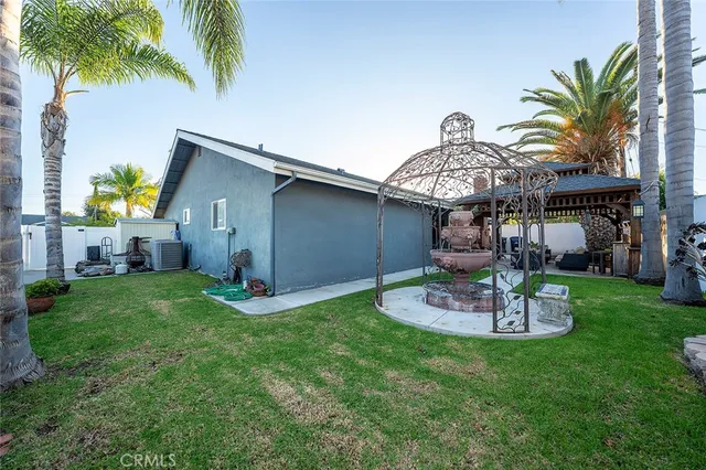 $1,400,000 | 7671 Juliette Low Drive, Huntington Beach, CA 92647