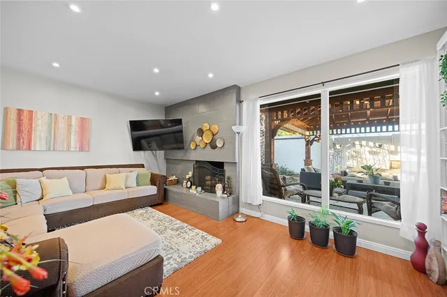 $1,400,000 | 7671 Juliette Low Drive, Huntington Beach, CA 92647