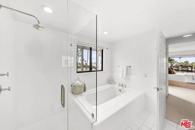 $3,999,000 | 110 Ocean Park Boulevard, Unit 504, Santa Monica, CA 90405