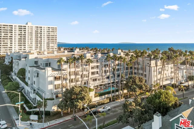 $3,999,000 | 110 Ocean Park Boulevard, Unit 504, Santa Monica, CA 90405