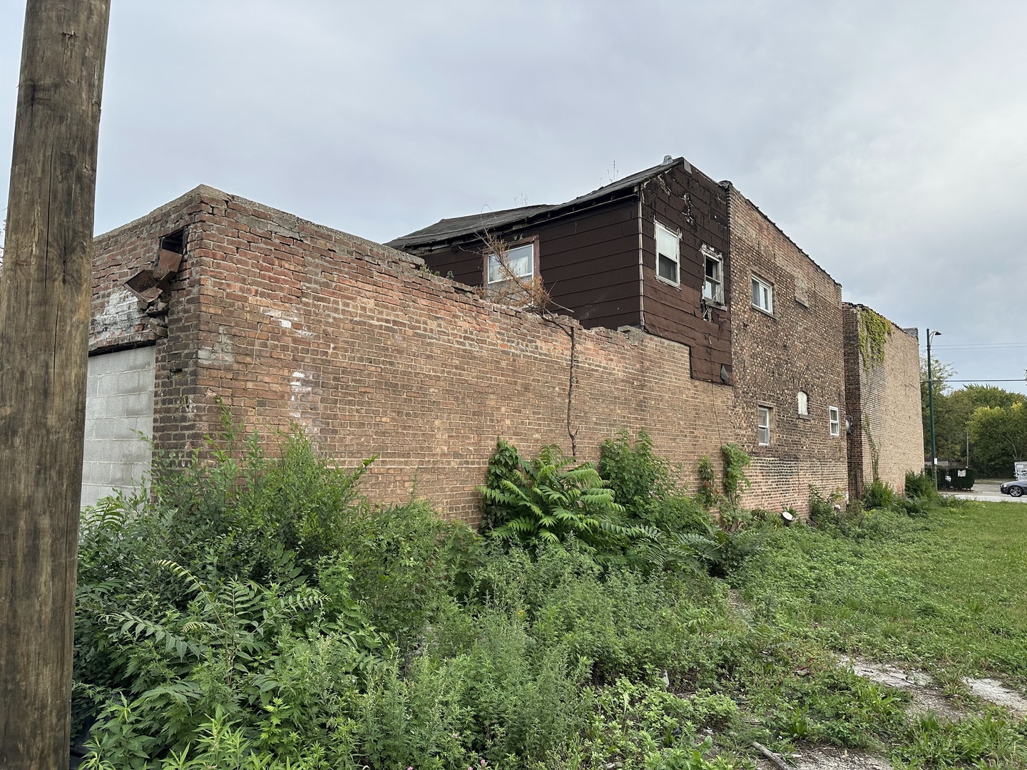 350 East 115th Street Chicago, IL 60628 - Photo 6 of 25