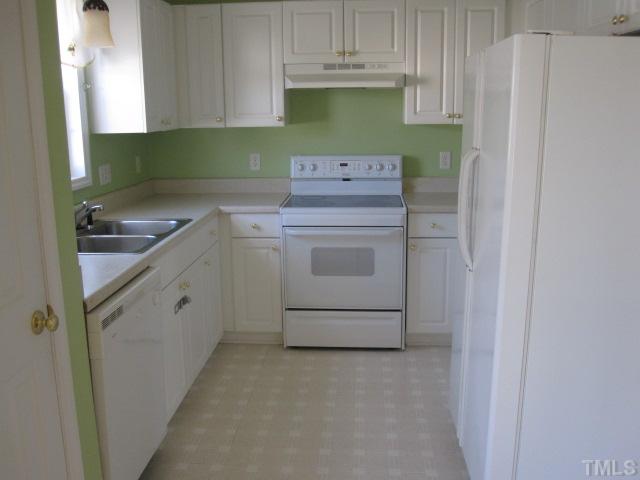 4900 Windproof Way Raleigh, NC 27616 - Photo 2 of 4