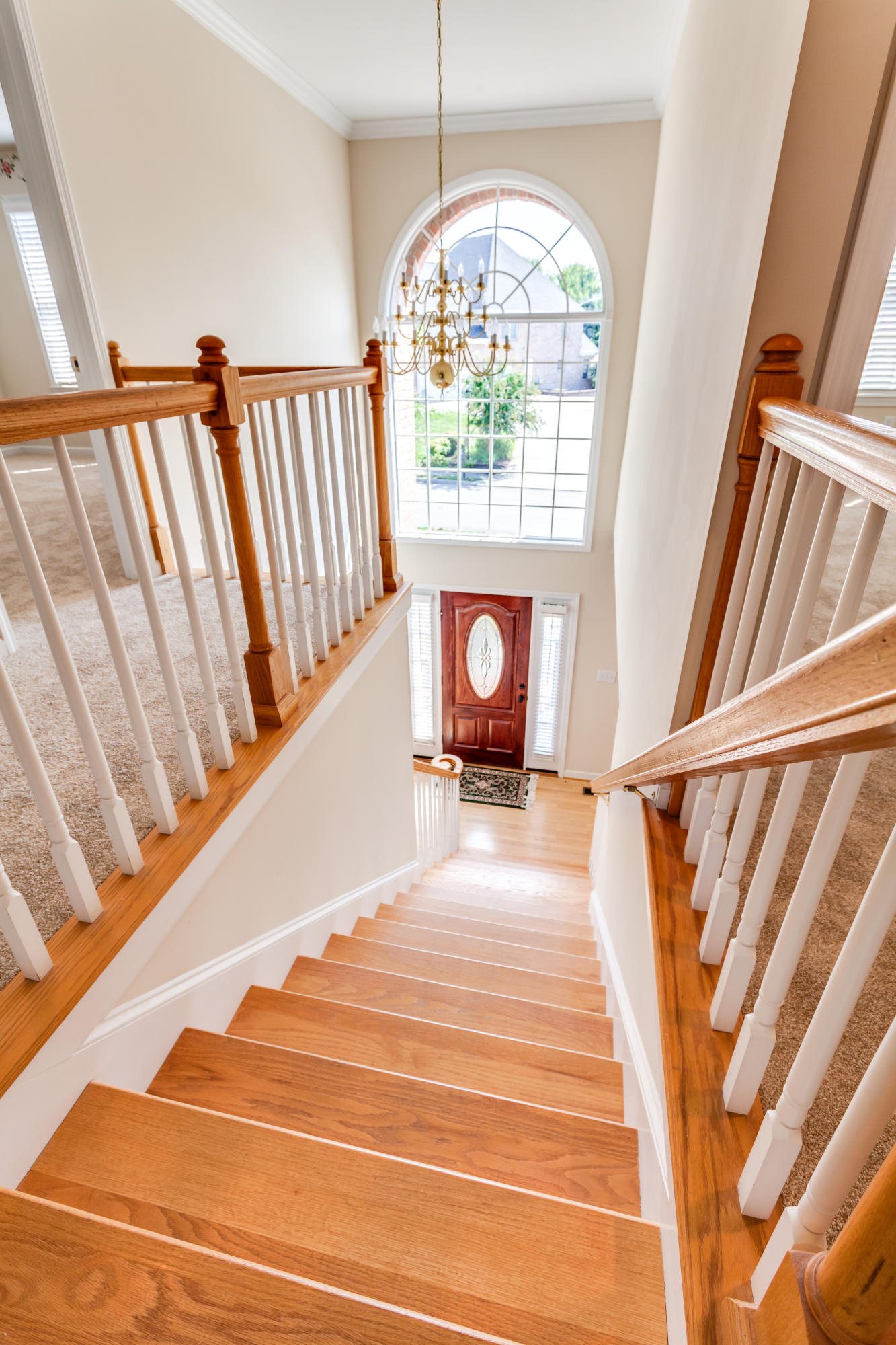 207 Gwinhurst Road Knoxville, TN 37934 - Photo 35 of 40 Wood Stiarcase