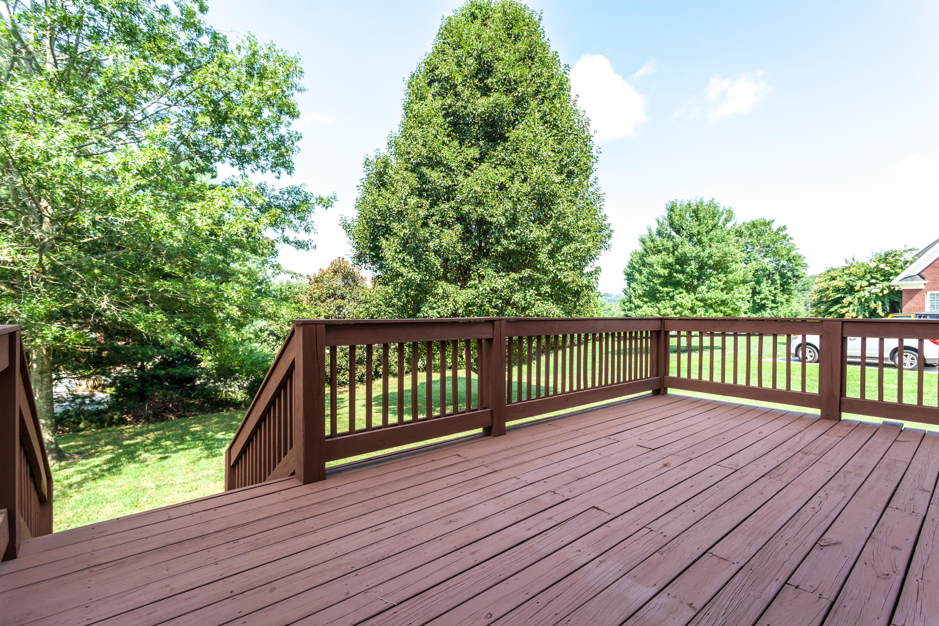 207 Gwinhurst Road Knoxville, TN 37934 - Photo 39 of 40 Large Deck