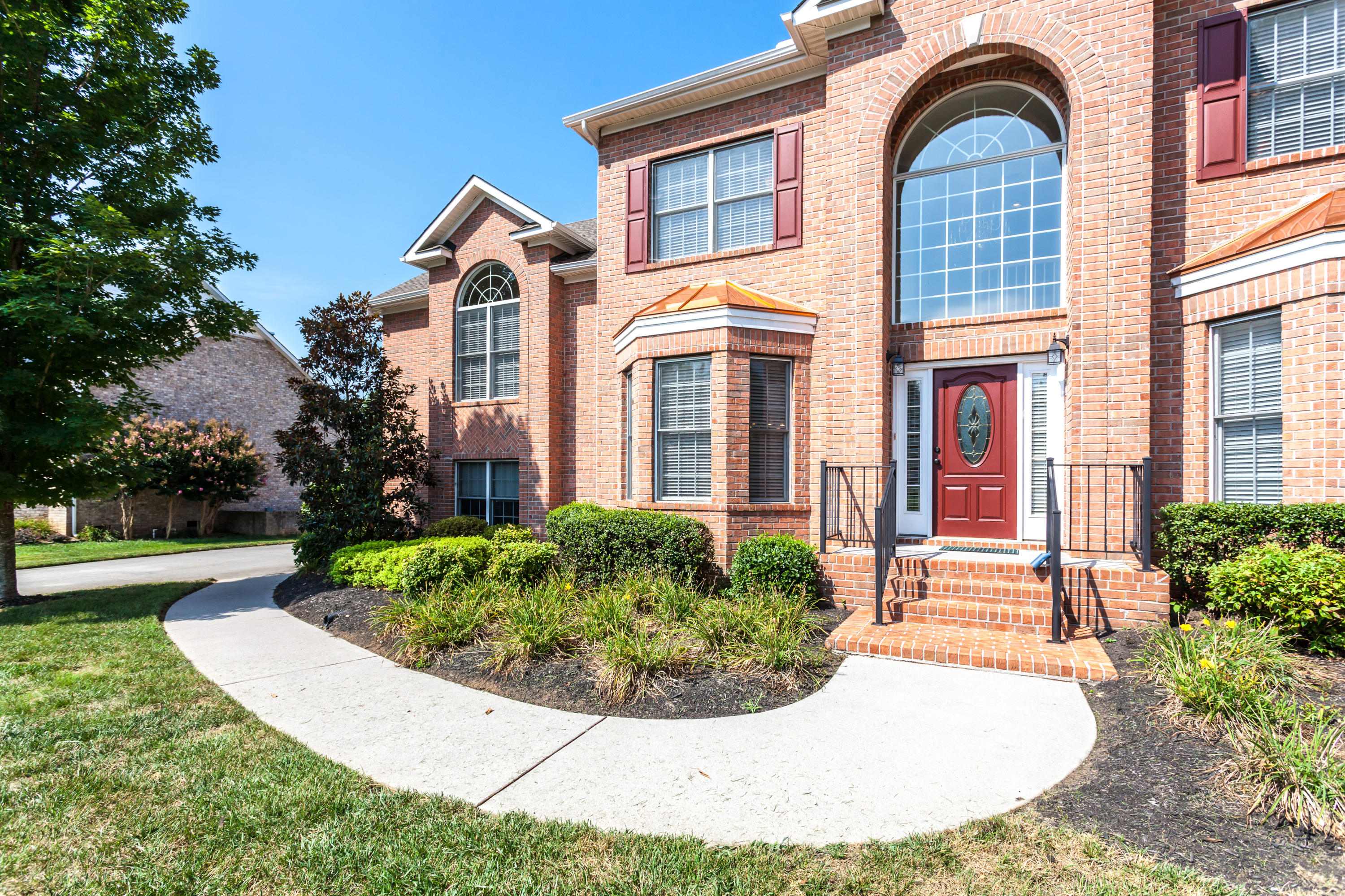 207 Gwinhurst Road Knoxville, TN 37934 - Photo 8 of 40 Paladium Window