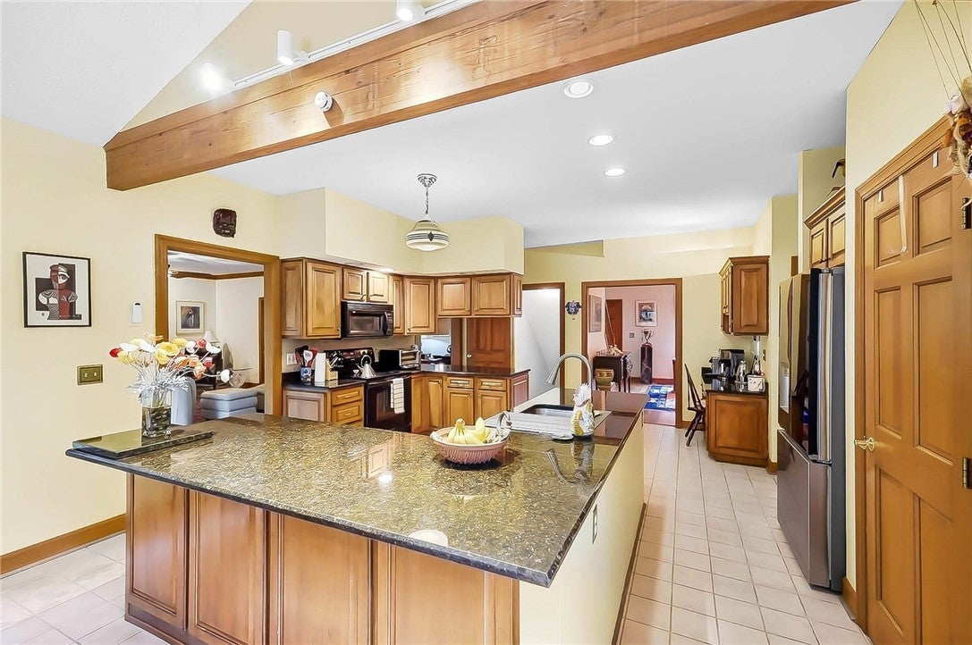1079 Berryhill Road Bellbrook, OH 45305 - Photo 21 of 61 Gallery Image 21