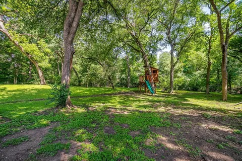 $775,000 | 4325 Elmwood Drive, Benbrook, TX 76116