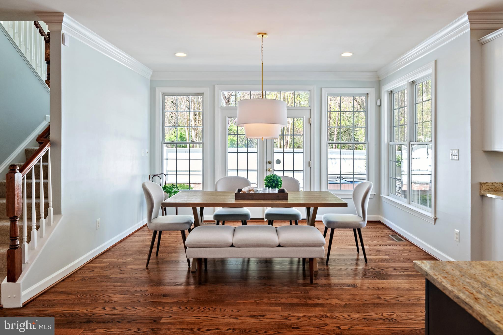 726 Pearson Point Annapolis, MD 21401 - Photo 21 of 86 Morning Room