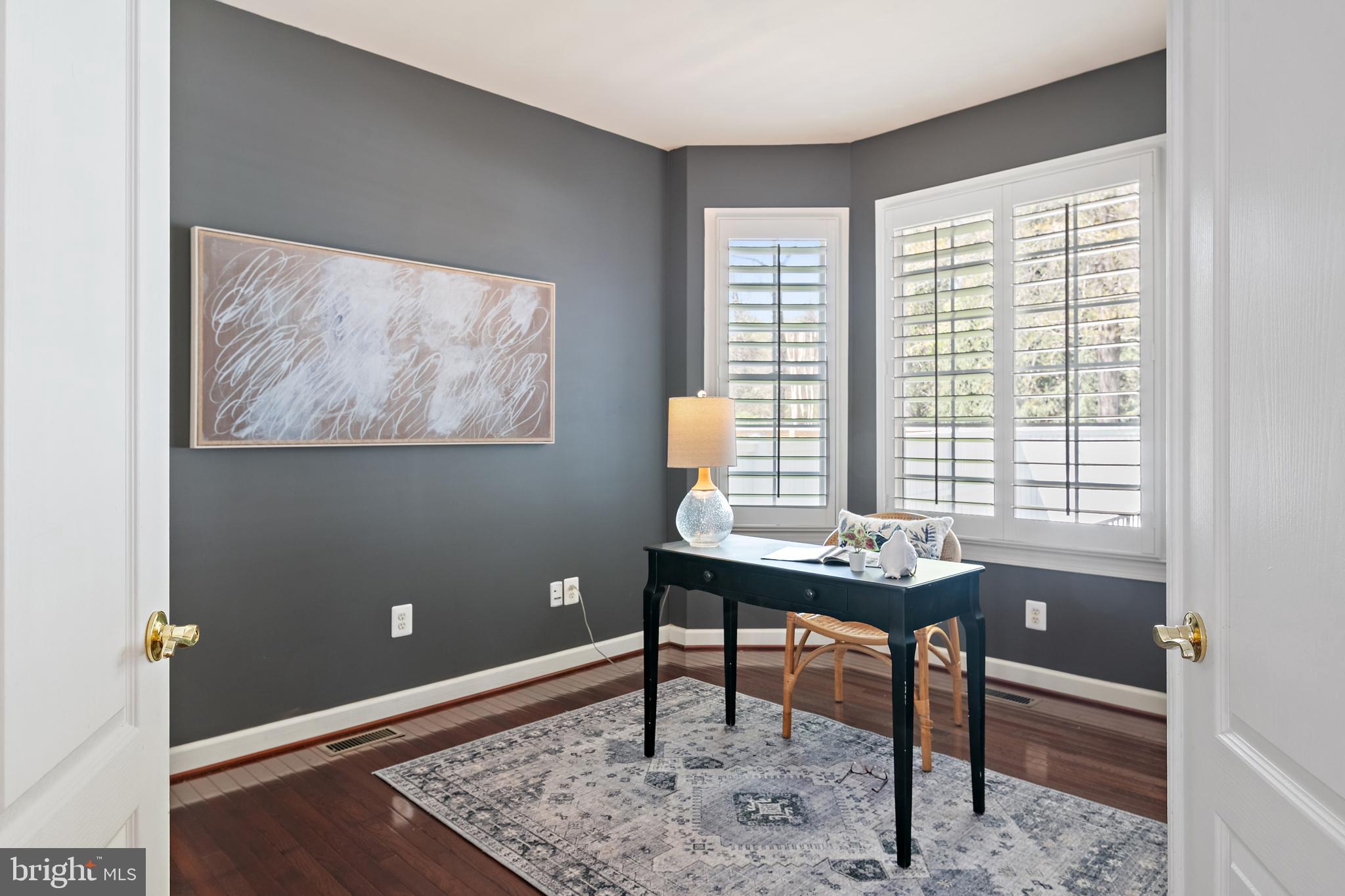 726 Pearson Point Annapolis, MD 21401 - Photo 29 of 86 Office