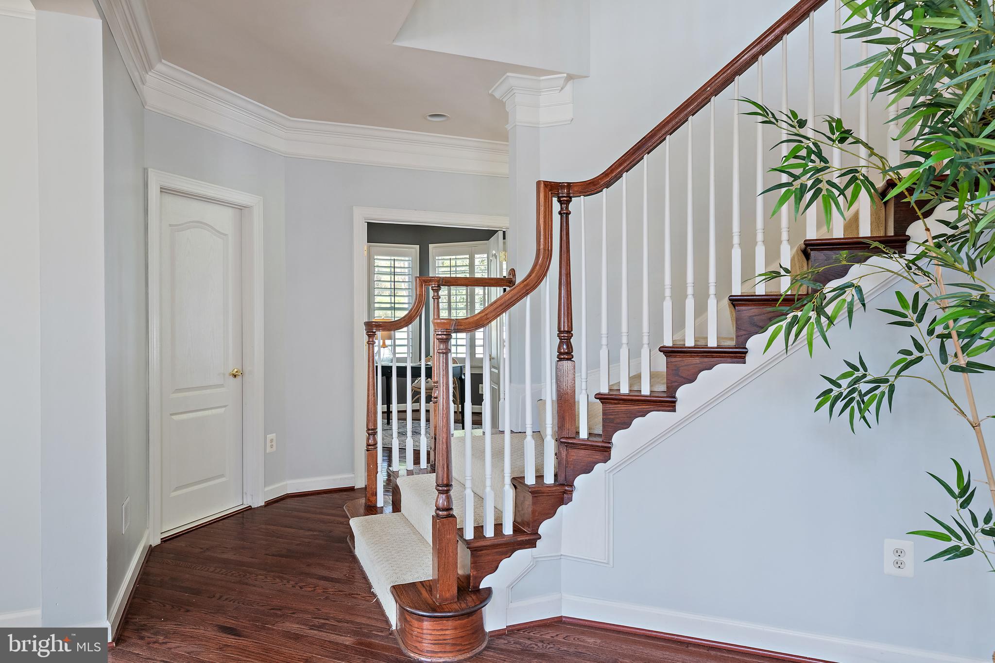 726 Pearson Point Annapolis, MD 21401 - Photo 32 of 86 Interior