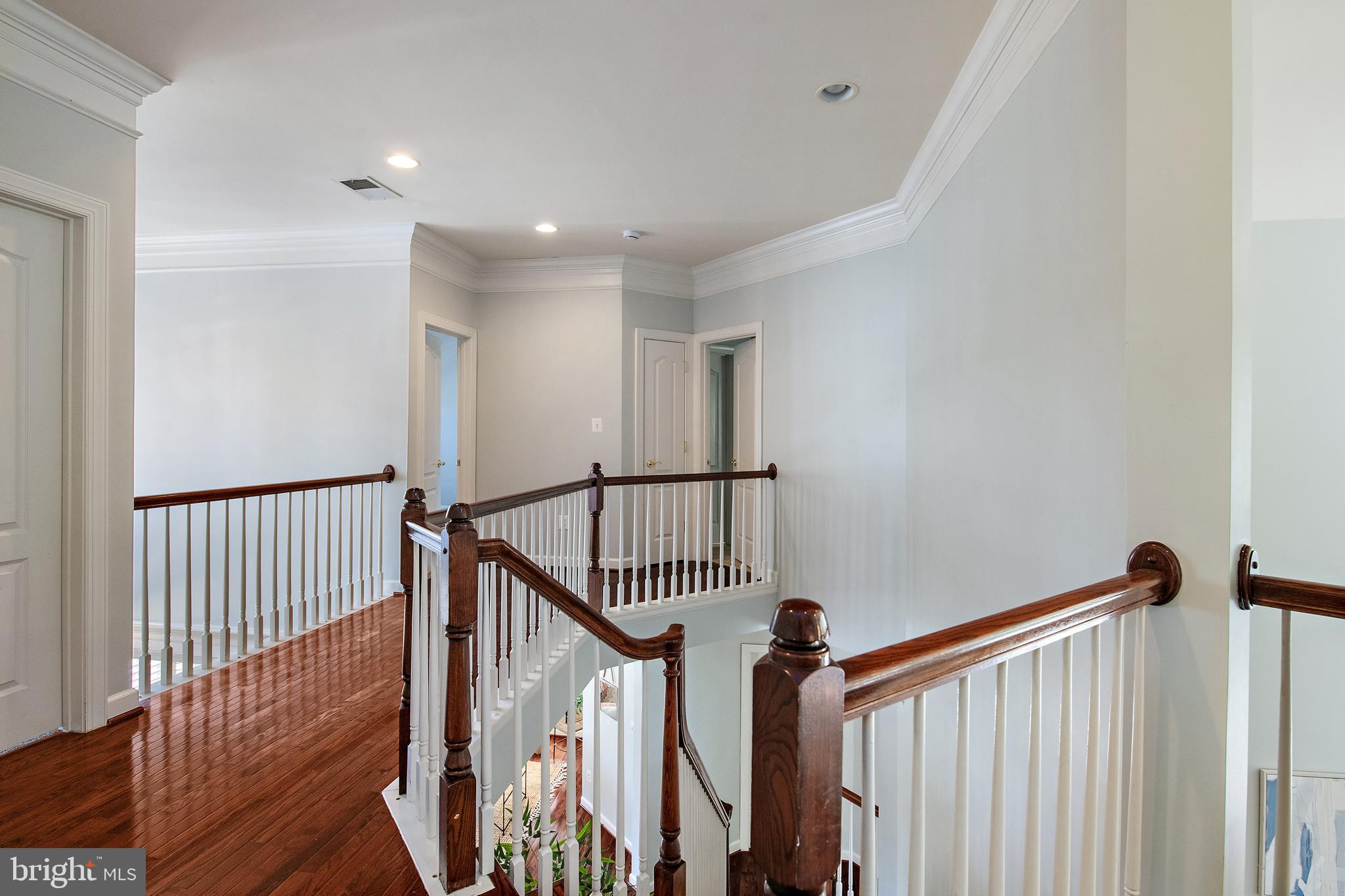 726 Pearson Point Annapolis, MD 21401 - Photo 44 of 86 Interior