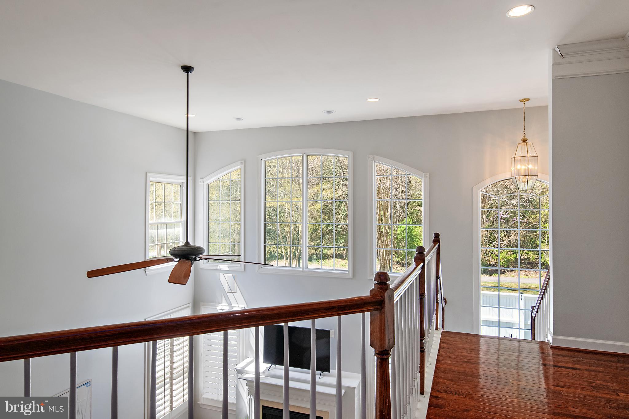 726 Pearson Point Annapolis, MD 21401 - Photo 47 of 86 Interior