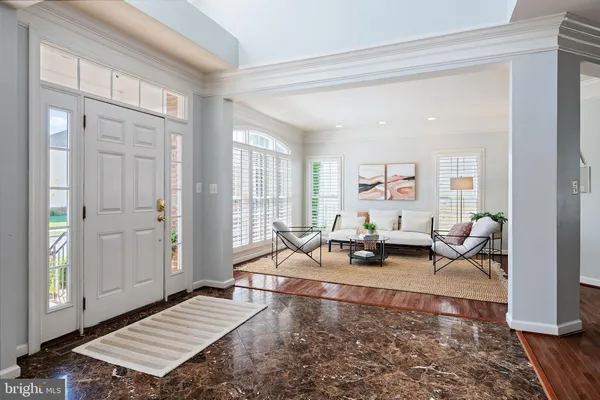 $998,800 | 726 Pearson Point, Annapolis, MD 21401