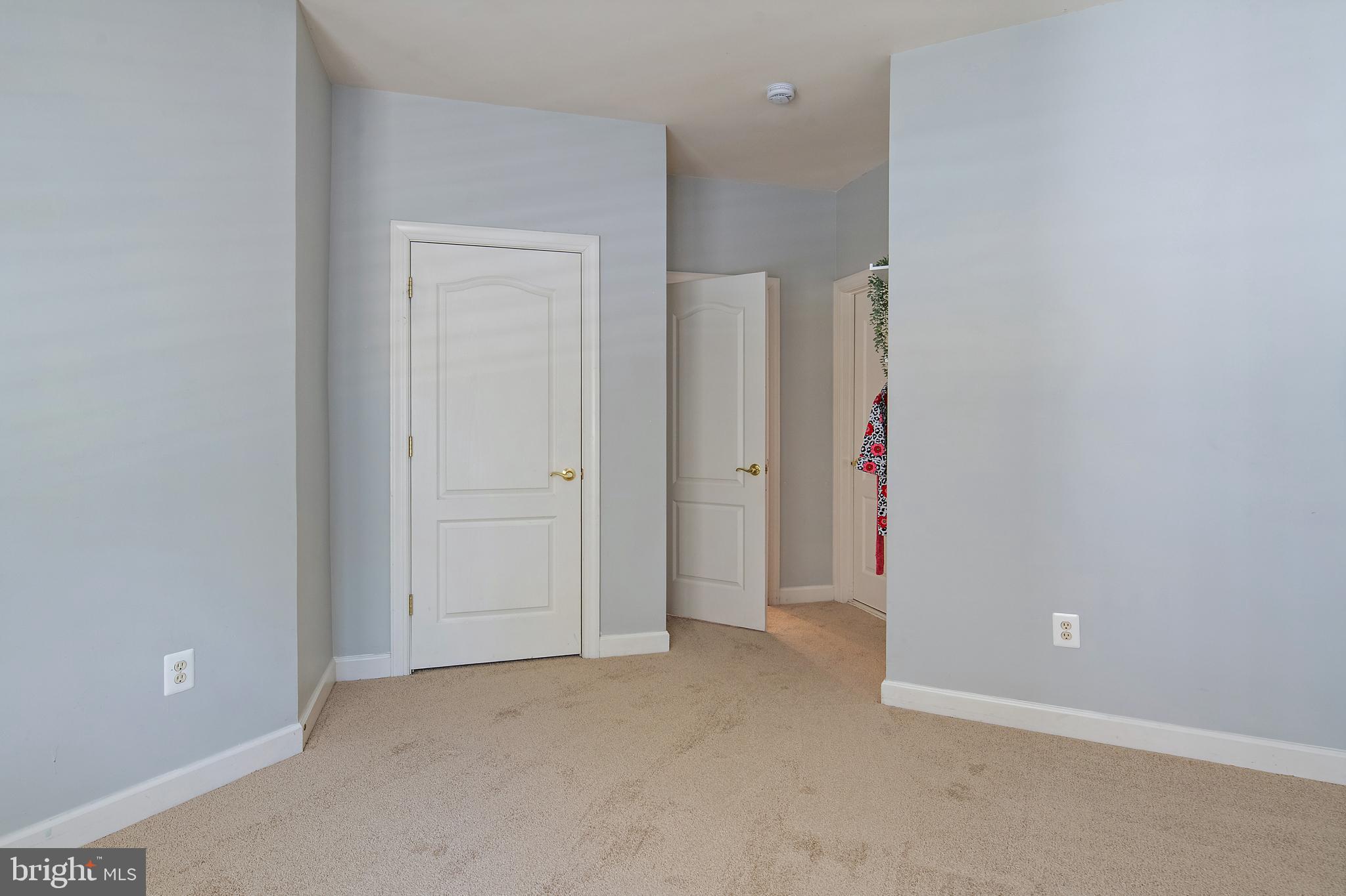 726 Pearson Point Annapolis, MD 21401 - Photo 55 of 86 Bedroom