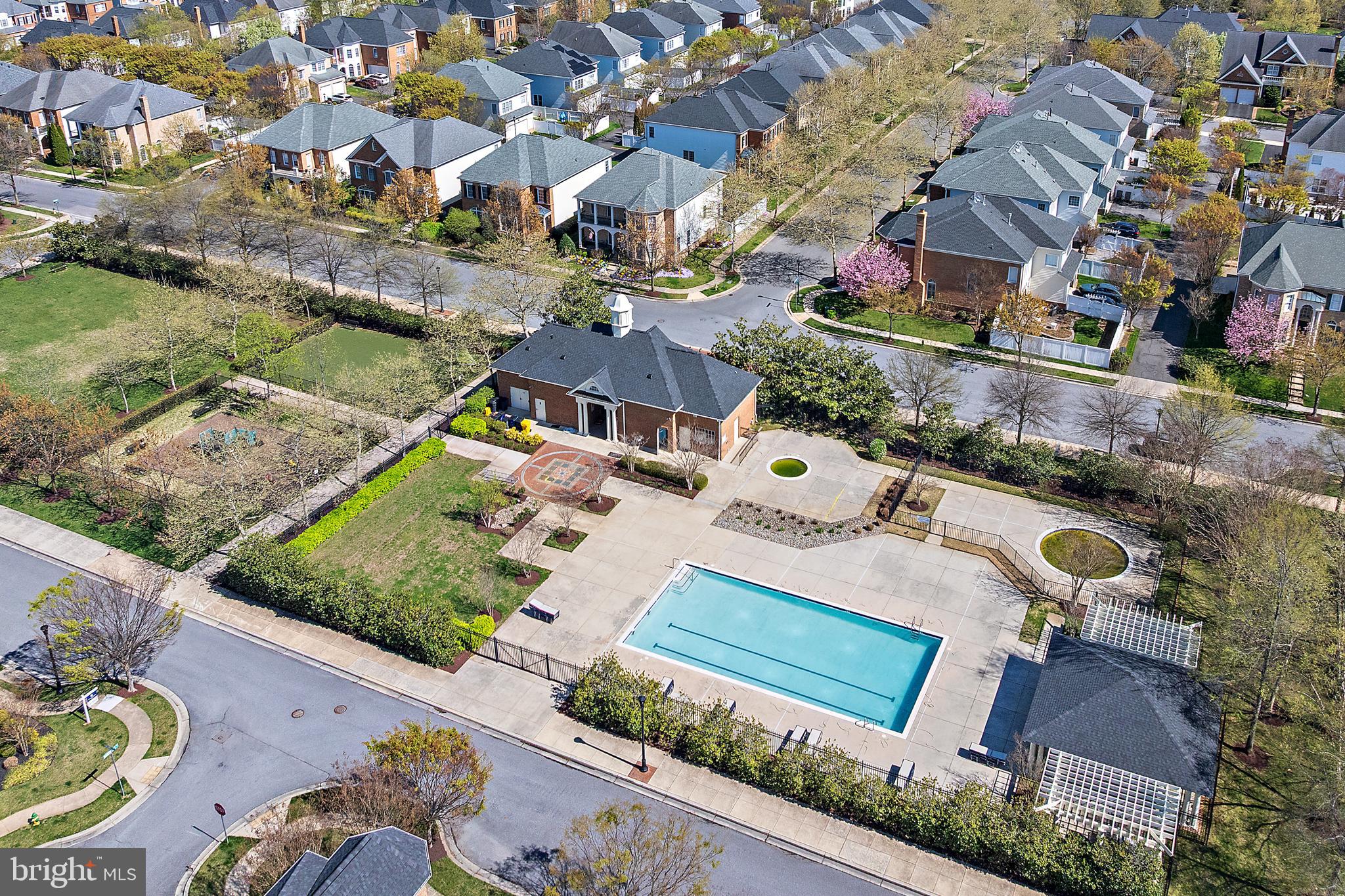 726 Pearson Point Annapolis, MD 21401 - Photo 77 of 86