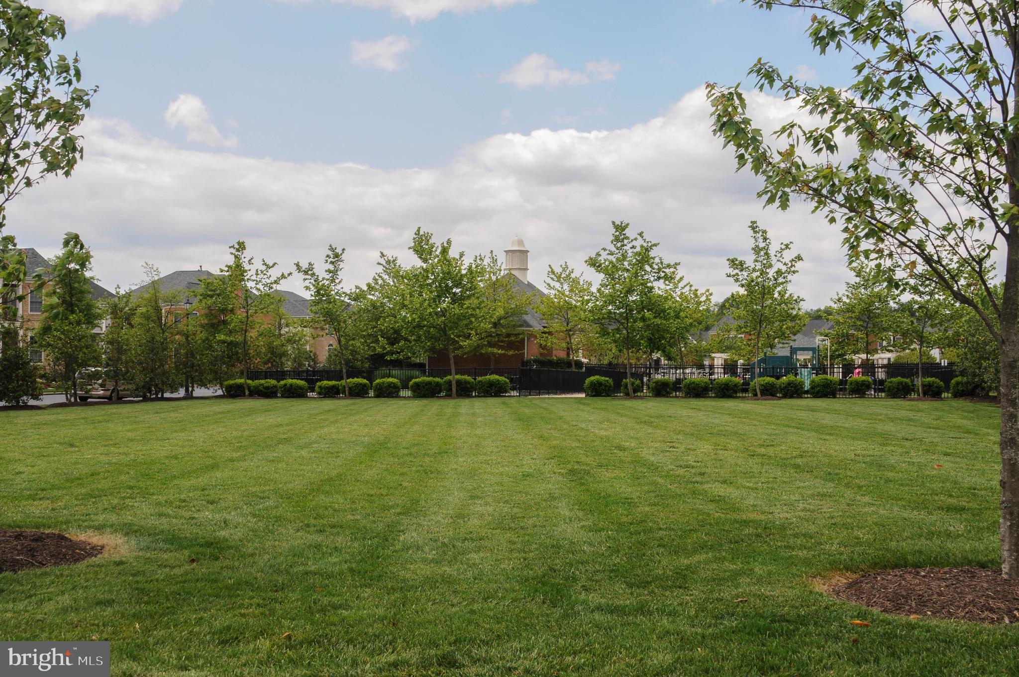 726 Pearson Point Annapolis, MD 21401 - Photo 80 of 86