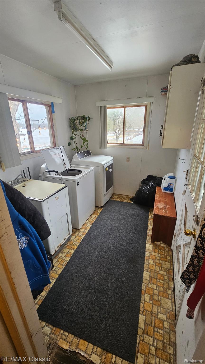 6045 Carroll Lk Road Commerce Township, MI 48382 - Photo 19 of 27 Gallery Image 19