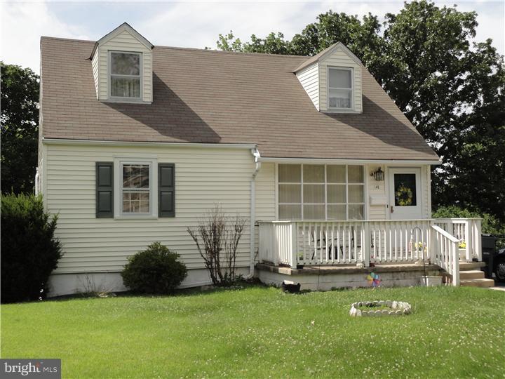 140 Rockwood Road Newtown Square, PA 19073 - Photo 1 of 25 Exterior Front