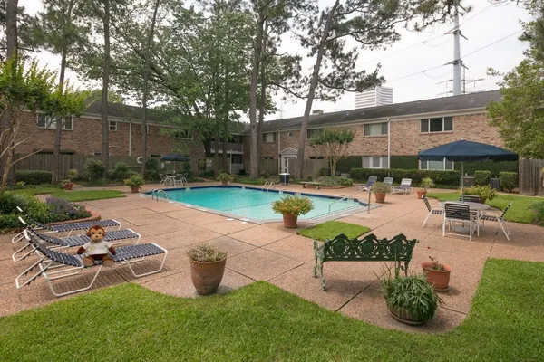 $1,498 | 4040 San Felipe Street, Unit 176, Houston, TX 77027