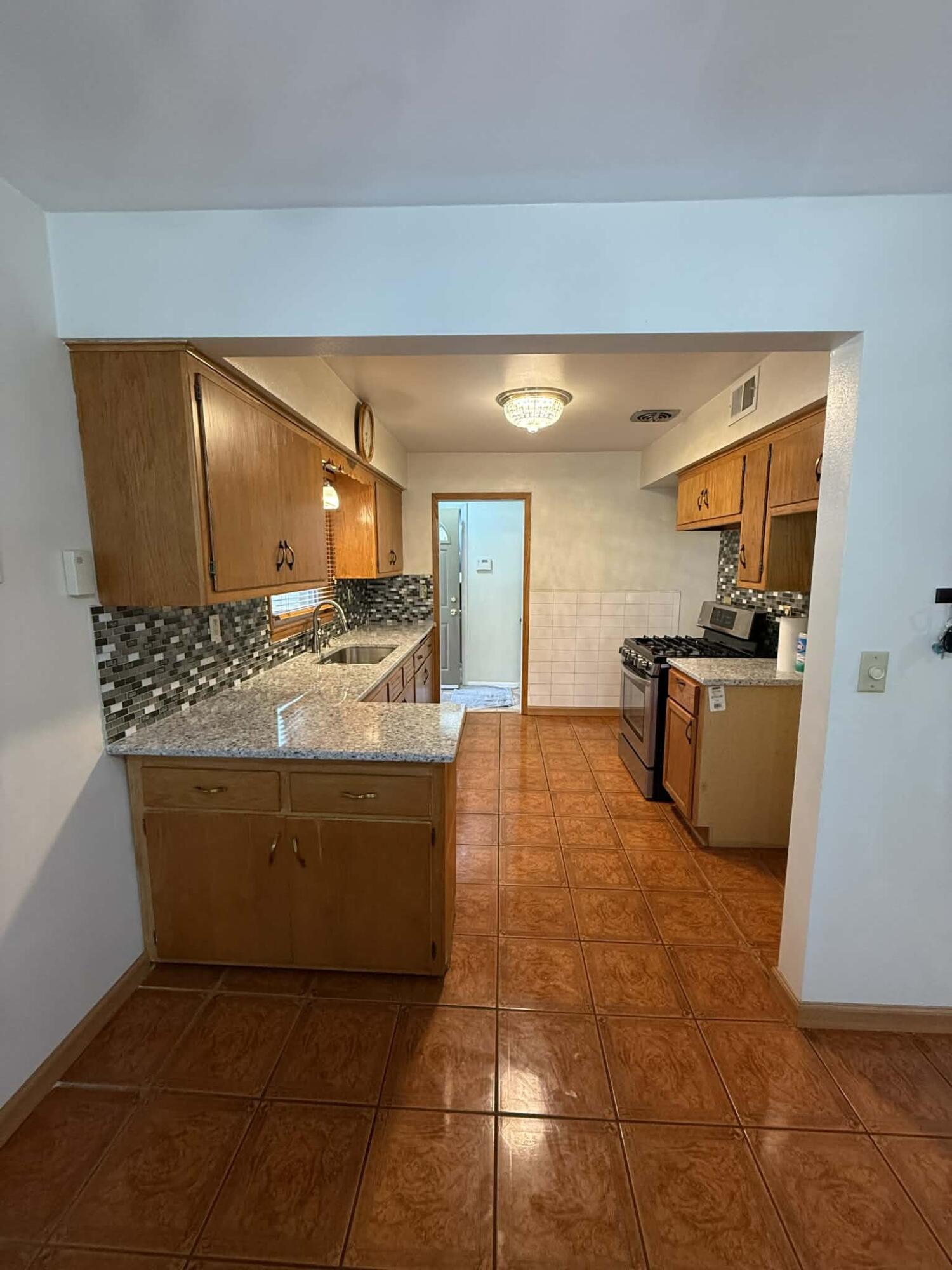 4547 North 67th Street Milwaukee, WI 53218 - Photo 16 of 37 70c759a2-cac5-4cbe-927b-6d3bb311e2b1