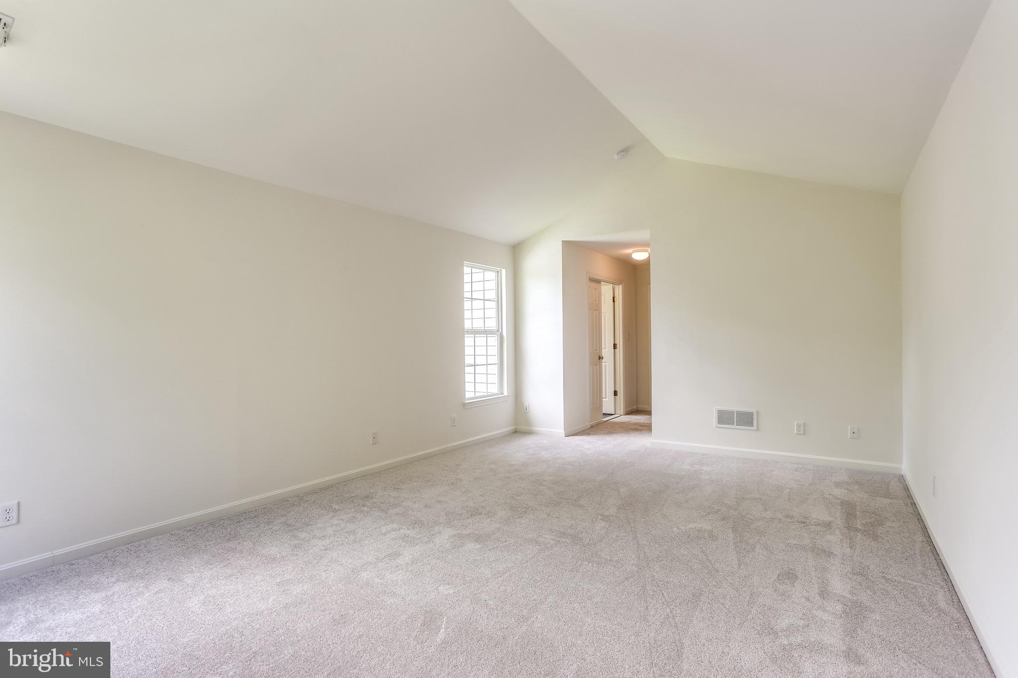 6389 Hanover Road Hanover, MD 21076 - Photo 17 of 33