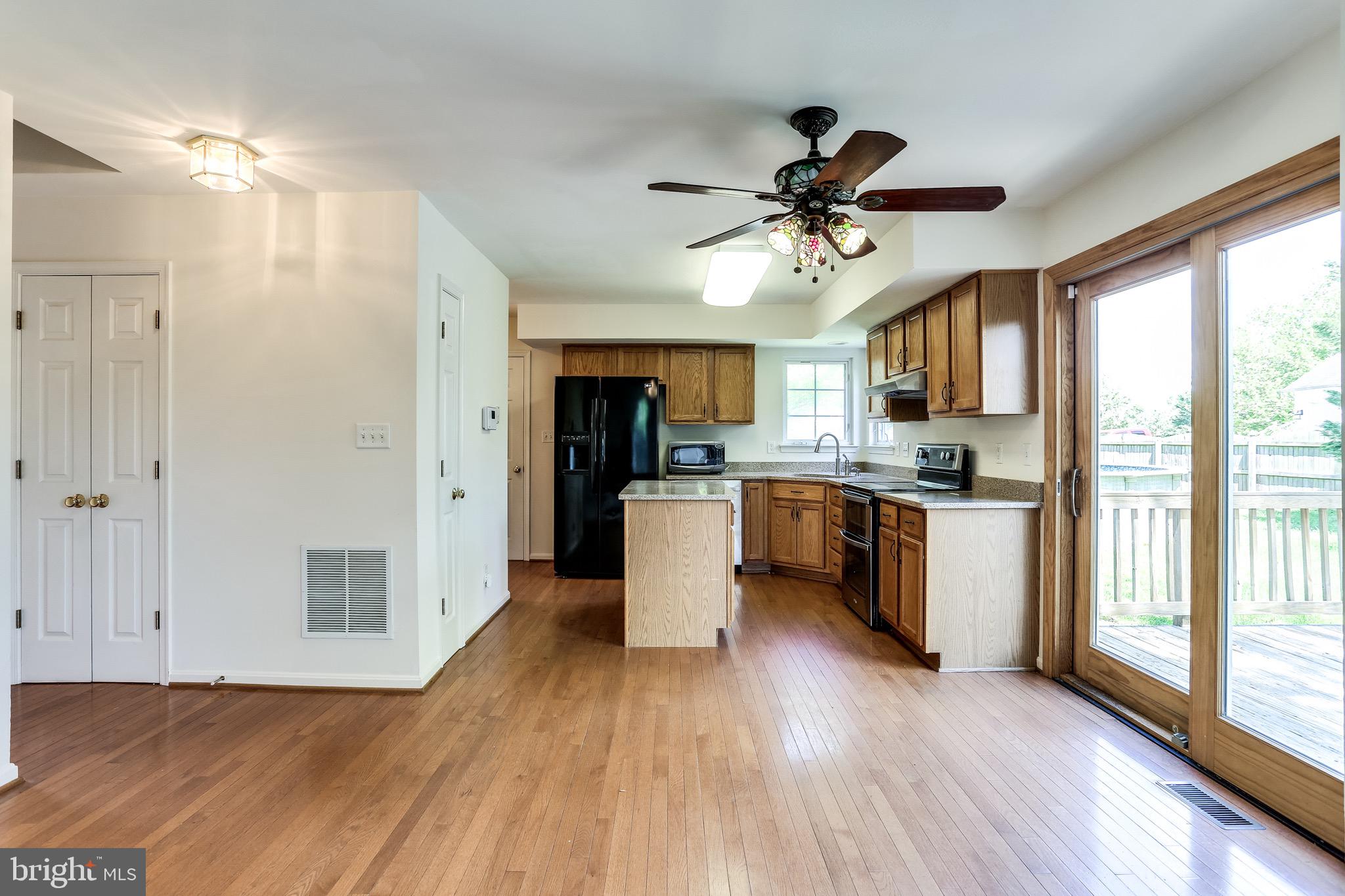 6389 Hanover Road Hanover, MD 21076 - Photo 10 of 33