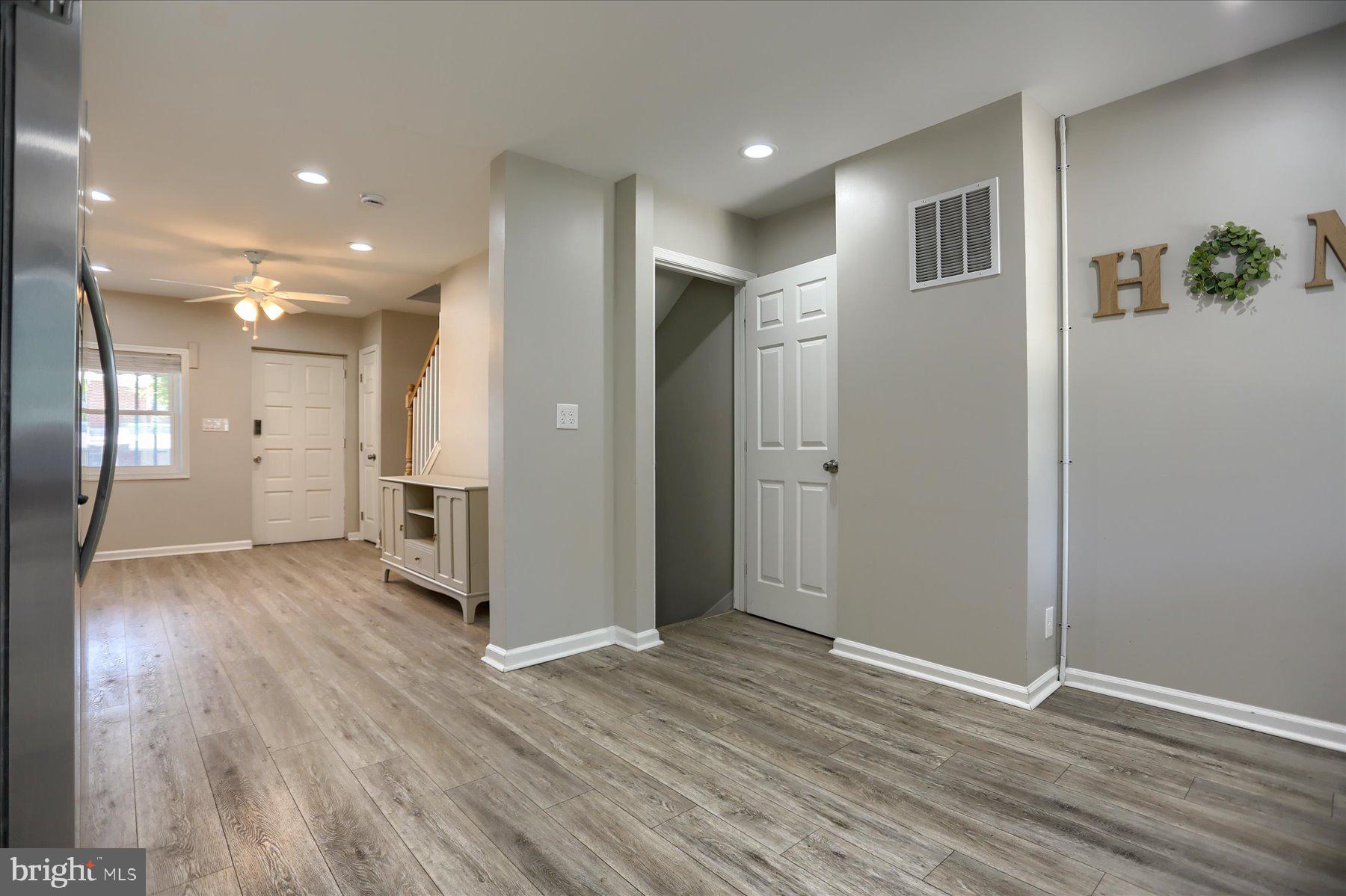 1207 Anglesea Street Baltimore, MD 21224 - Photo 8 of 28