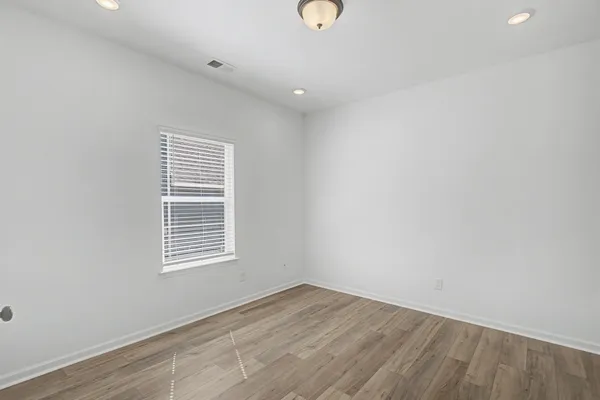 $419,990 | 1369 English Oak Drive, Clarksville, TN 37043