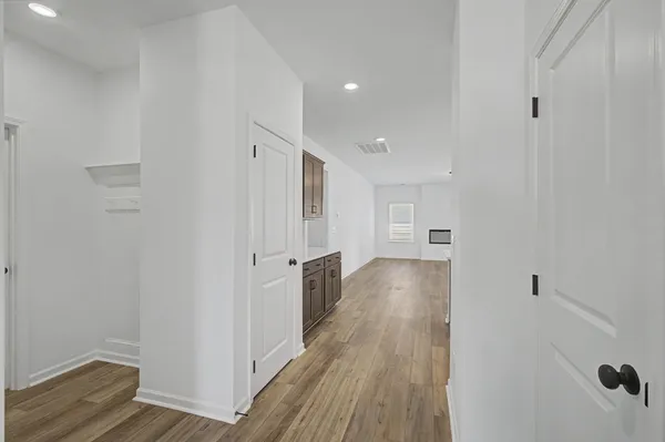$419,990 | 1369 English Oak Drive, Clarksville, TN 37043