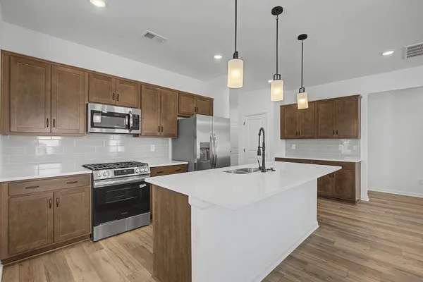 $419,990 | 1369 English Oak Drive, Clarksville, TN 37043
