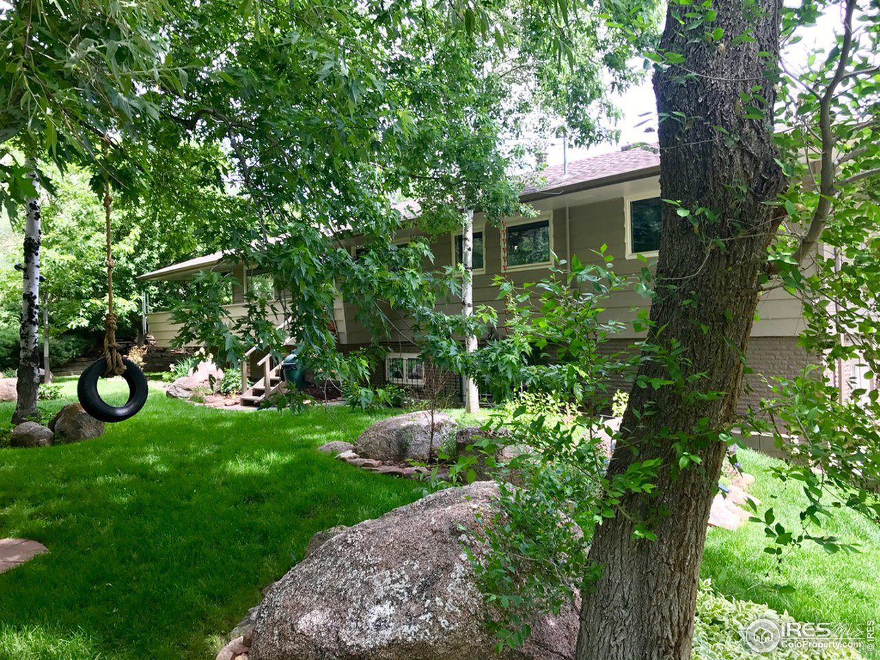 65 Arrowleaf Court Boulder, CO 80304 - Photo 29 of 38 Serene backyard