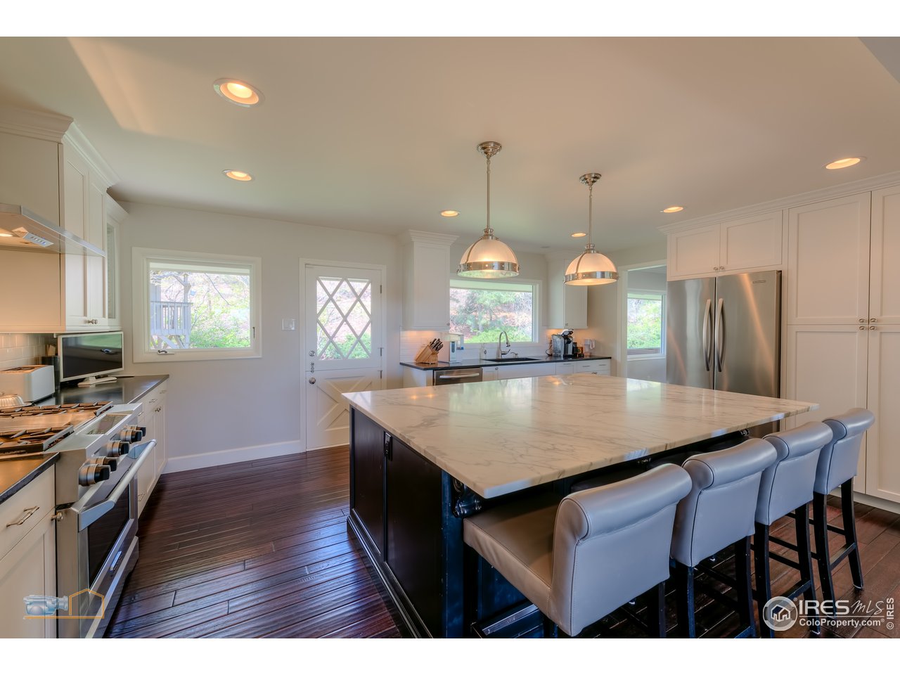 65 Arrowleaf Court Boulder, CO 80304 - Photo 4 of 38 Eat-In Kitchen