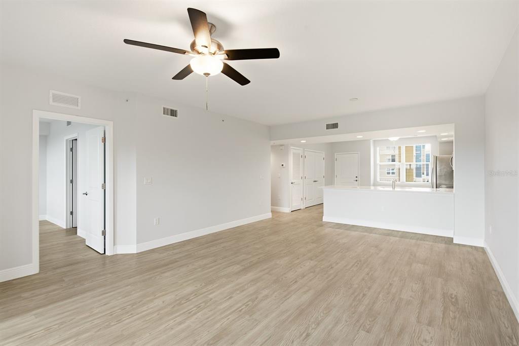 960 Starkey Road, Unit 10304 Largo, FL 33771 - Photo 14 of 39 Gallery Image 14