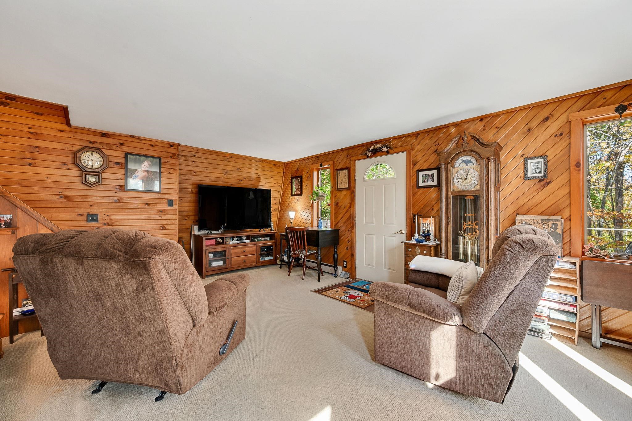 58 Maplecrest Road Barre Town, VT 05641 - Photo 10 of 57
