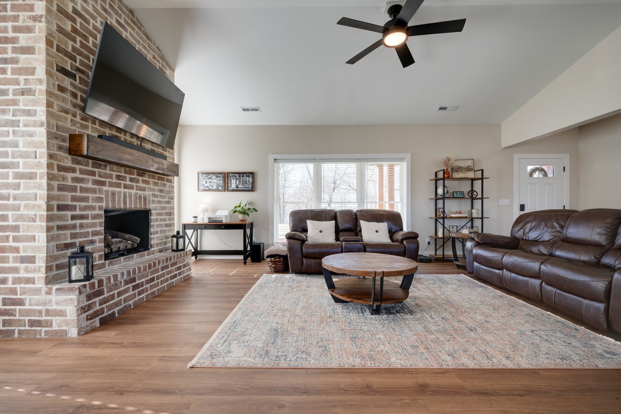 1592 Eno Road Dickson, TN 37055 - Photo 11 of 47 Gallery Image 11