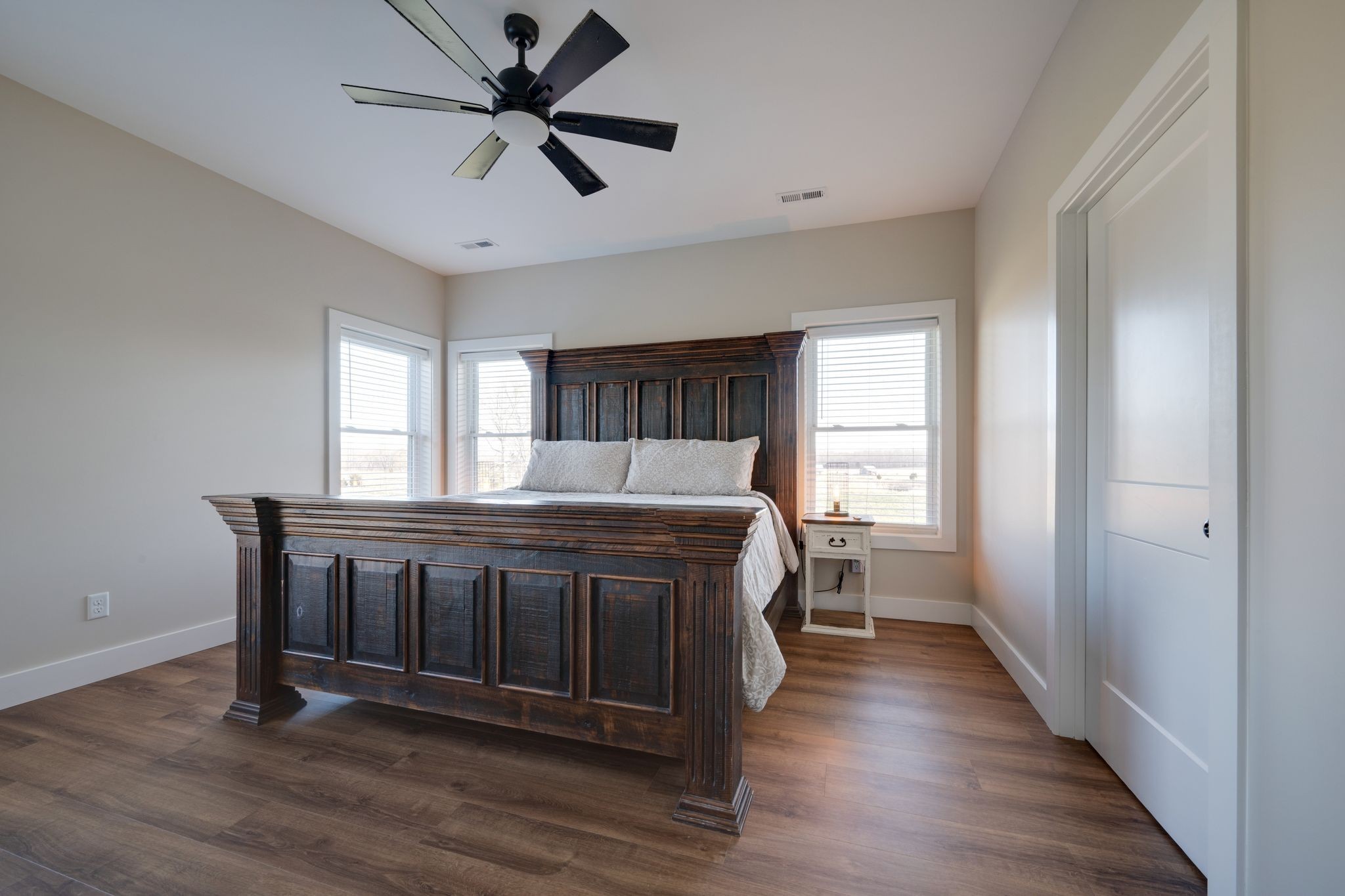 1592 Eno Road Dickson, TN 37055 - Photo 23 of 47 Gallery Image 23