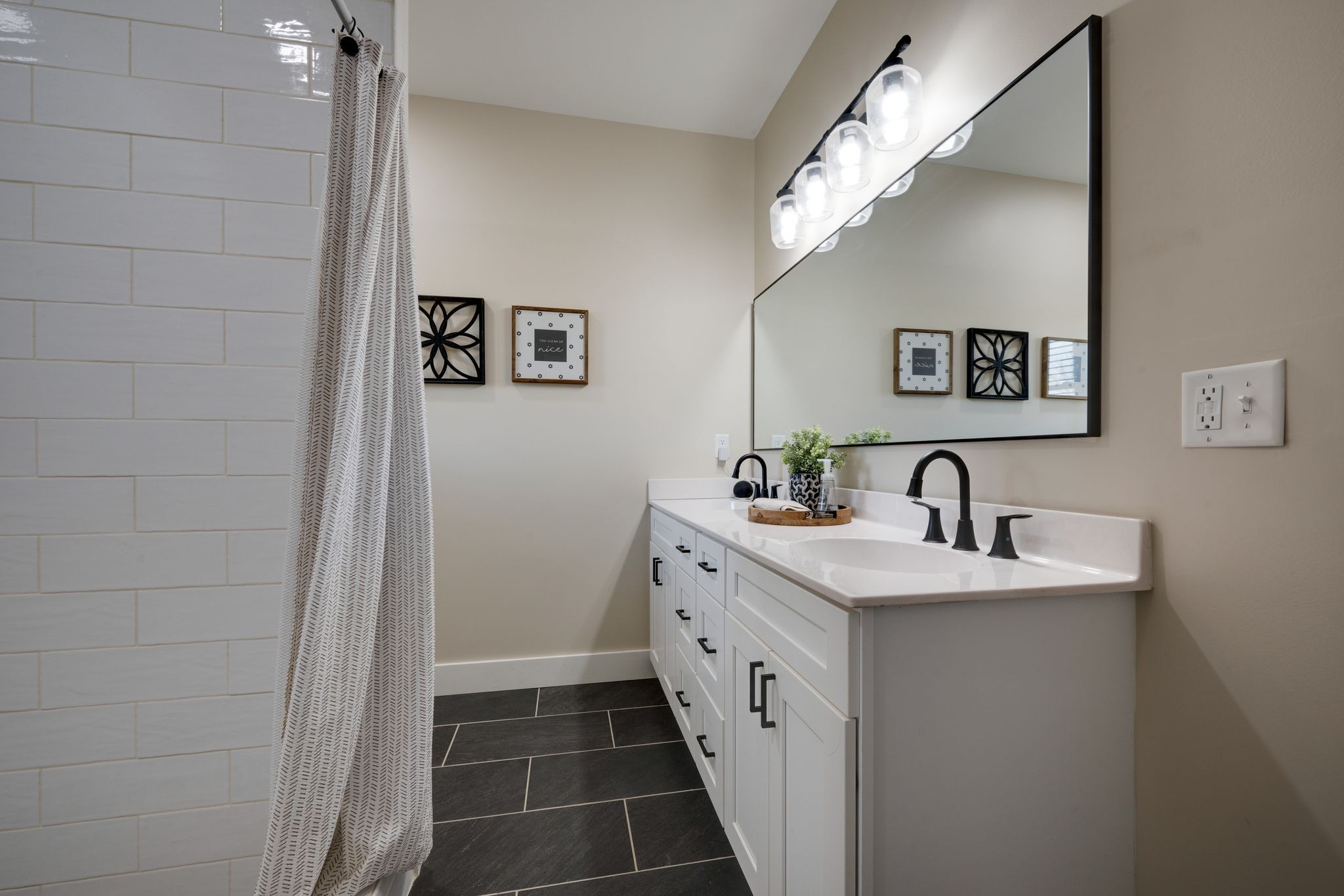 1592 Eno Road Dickson, TN 37055 - Photo 27 of 47 Gallery Image 27