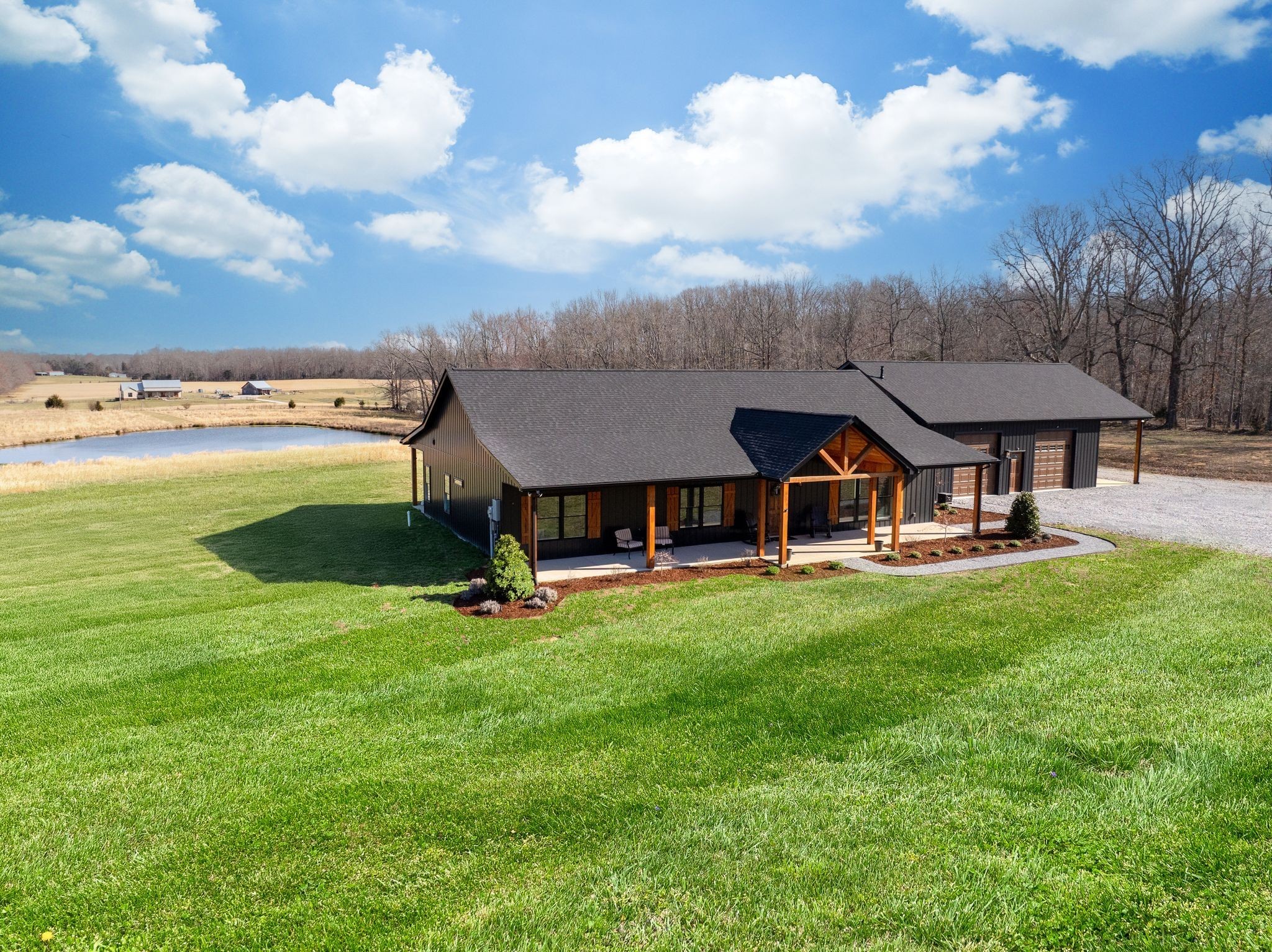 1592 Eno Road Dickson, TN 37055 - Photo 4 of 47 Gallery Image 4