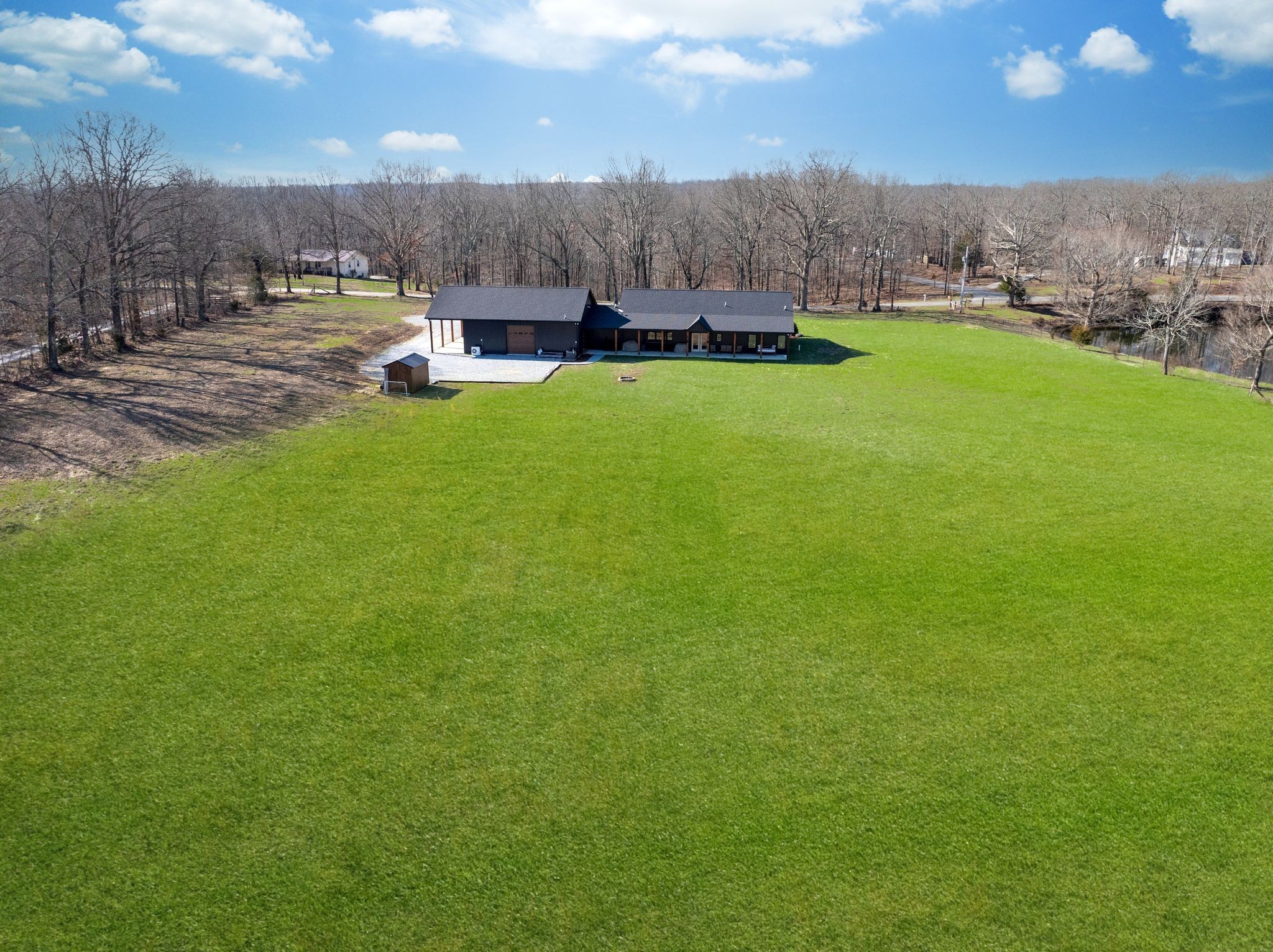 1592 Eno Road Dickson, TN 37055 - Photo 7 of 47 Gallery Image 7