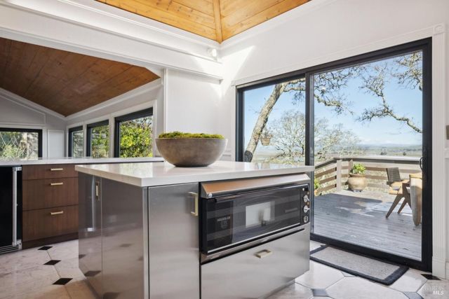 $2,599,000 | 160 Crest Road, Novato, CA 94945