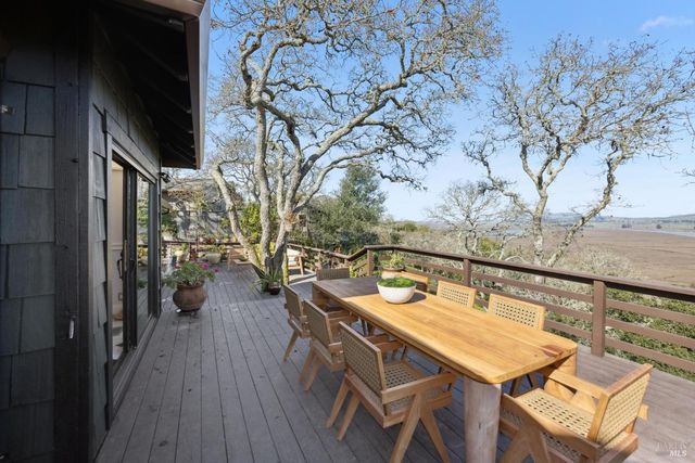 $2,599,000 | 160 Crest Road, Novato, CA 94945