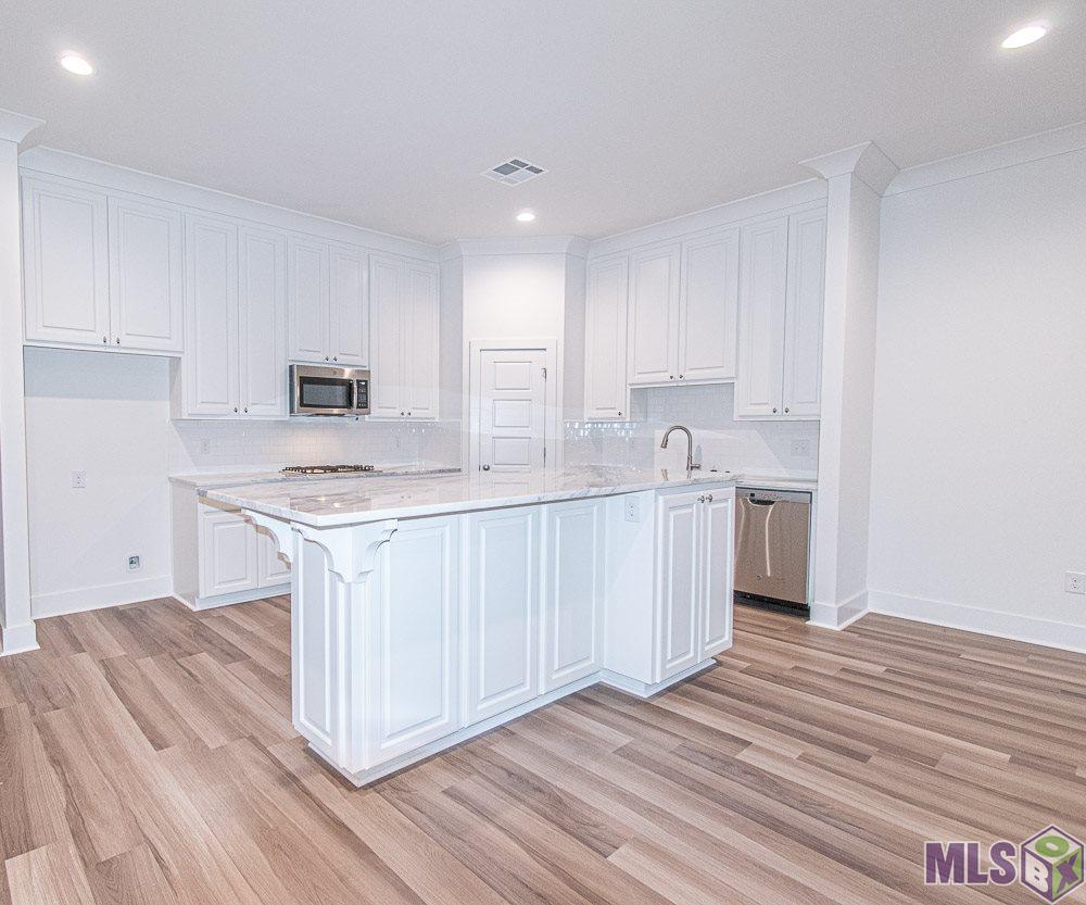 8955 Stonecroft Avenue Baton Rouge, LA 70810 - Photo 2 of 9 Gallery Image 2