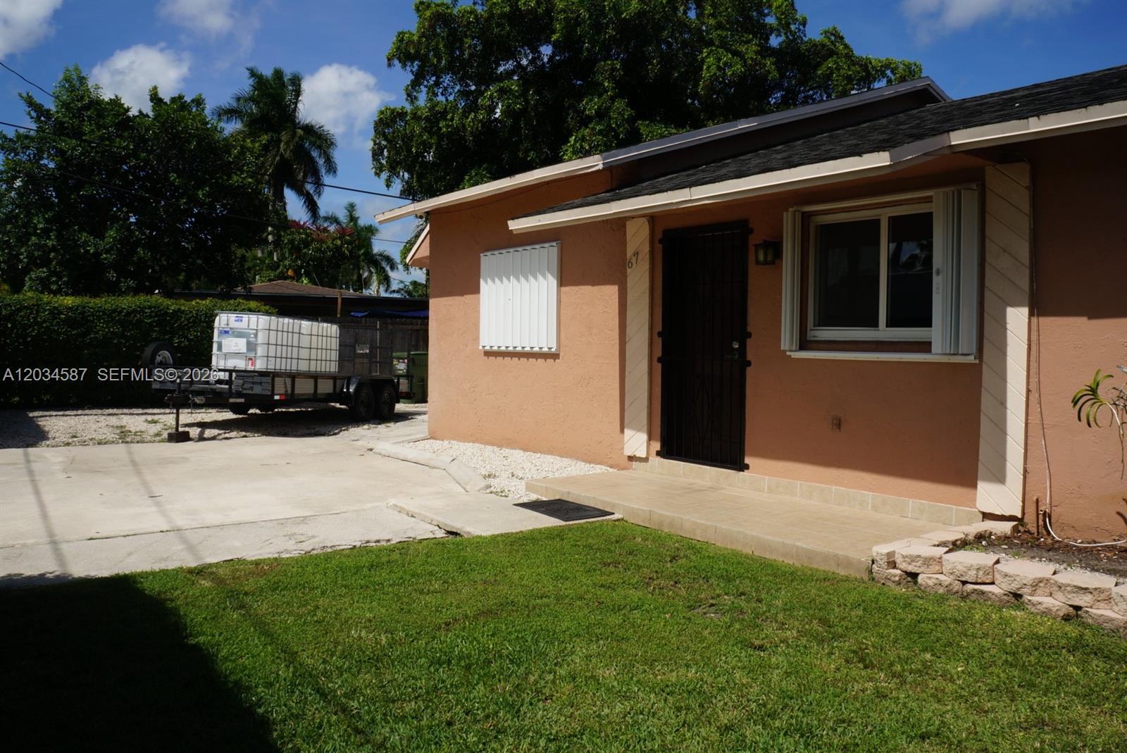 67 Northeast 13th Street Homestead, FL 33030 - Photo 4 of 16