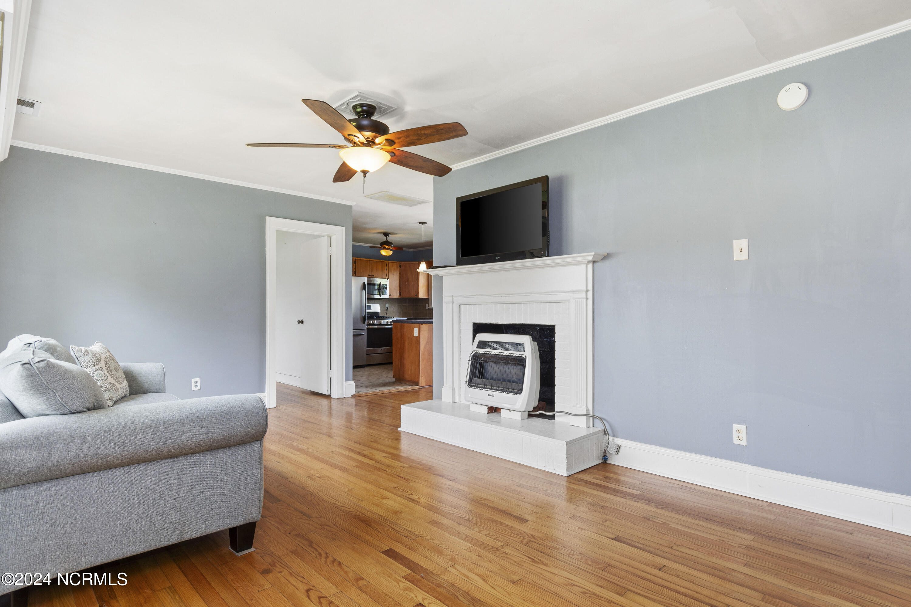 716 Nine Foot Road Newport, NC 28570 - Photo 18 of 47 716-NineFtRd-4-17-2024-018