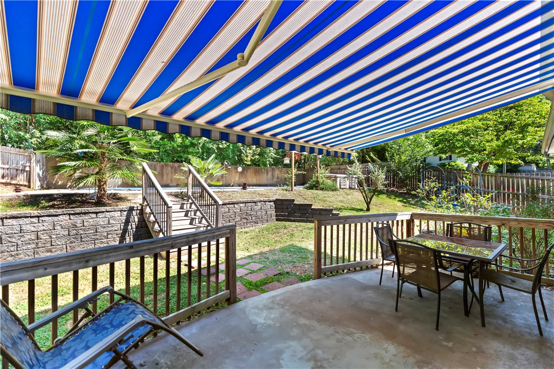203 Hillandale Road Seneca, SC 29672 - Photo 29 of 42 Covered patio