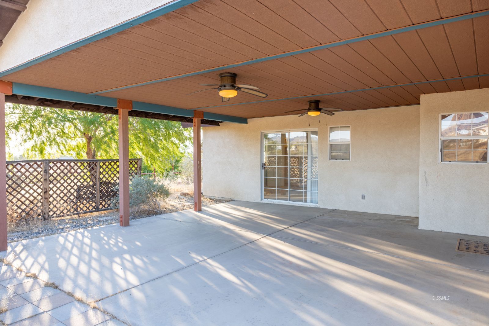 1359 Maturango Street Ridgecrest, CA 93555 - Photo 26 of 38 a view of an empty room with a window
