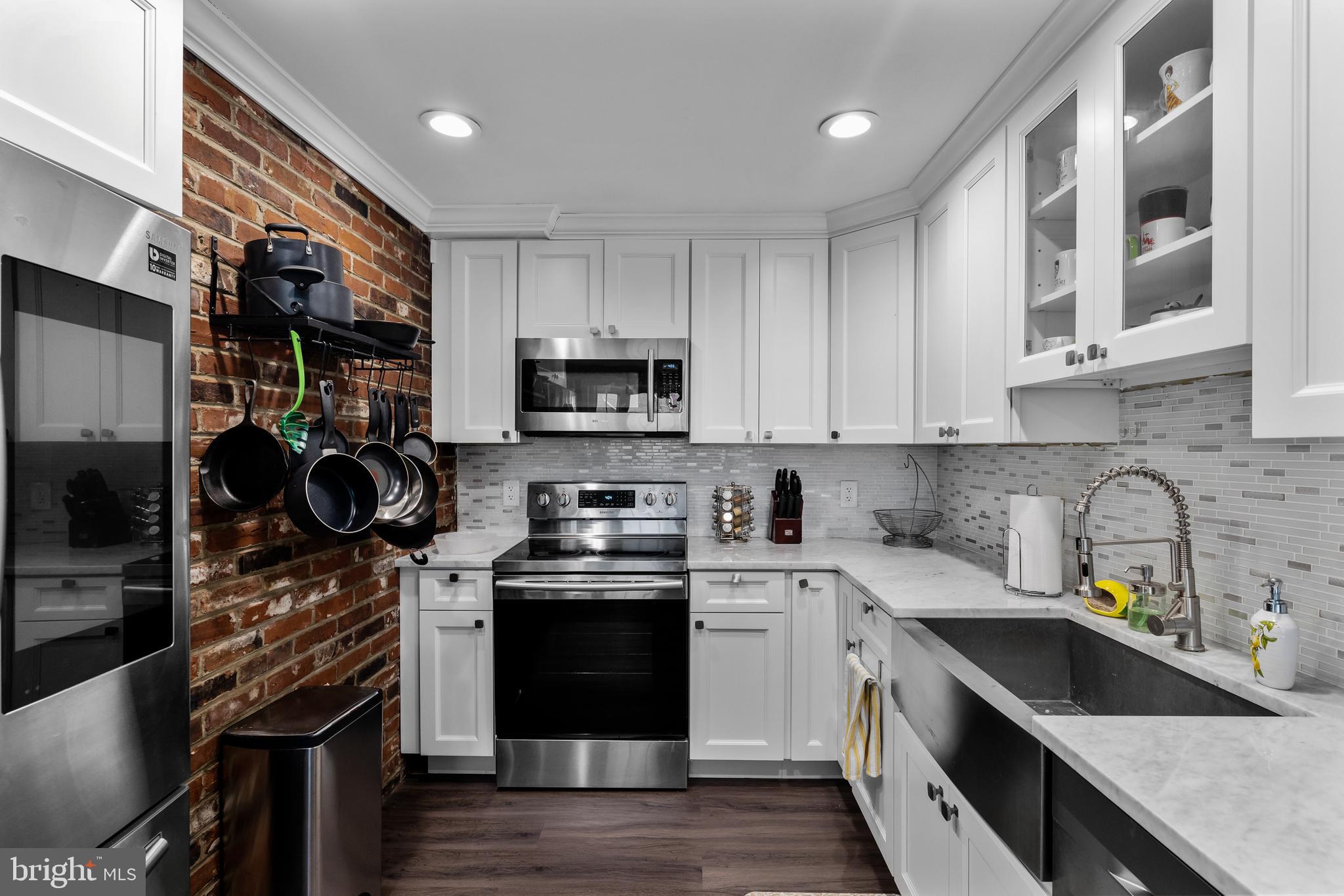 310 Bortons Mill Road Cherry Hill, NJ 08034 - Photo 5 of 41