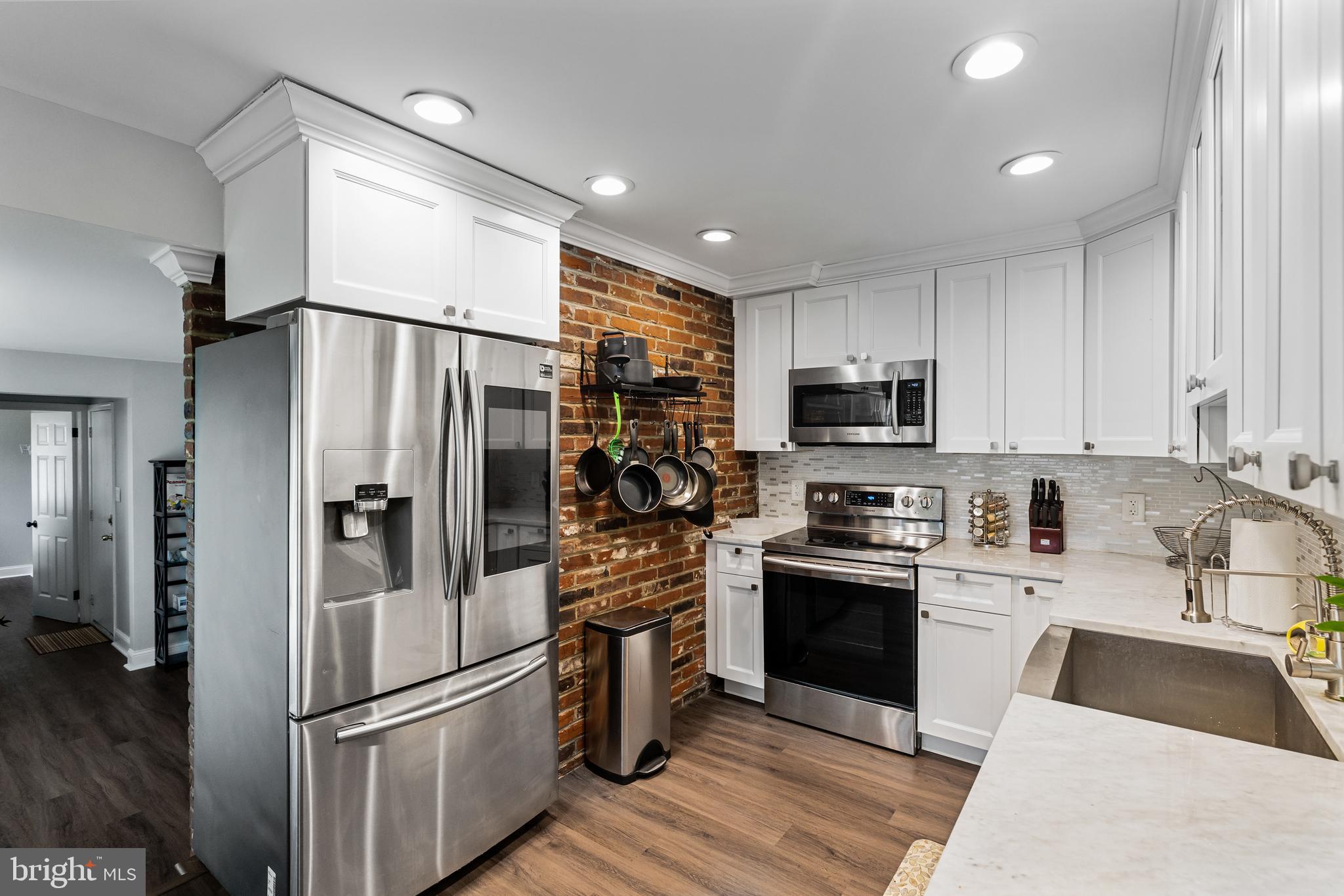 310 Bortons Mill Road Cherry Hill, NJ 08034 - Photo 6 of 41
