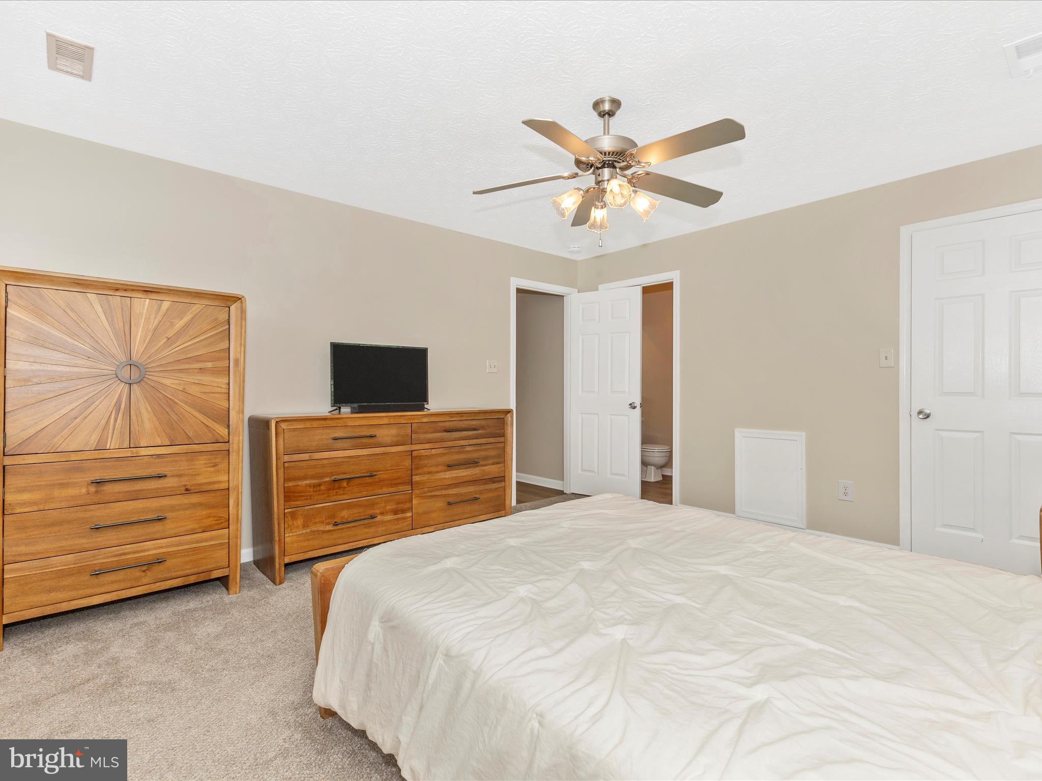 2106 Whitehall Road, Unit 1B Frederick, MD 21702 - Photo 14 of 24 Primary Bedroom