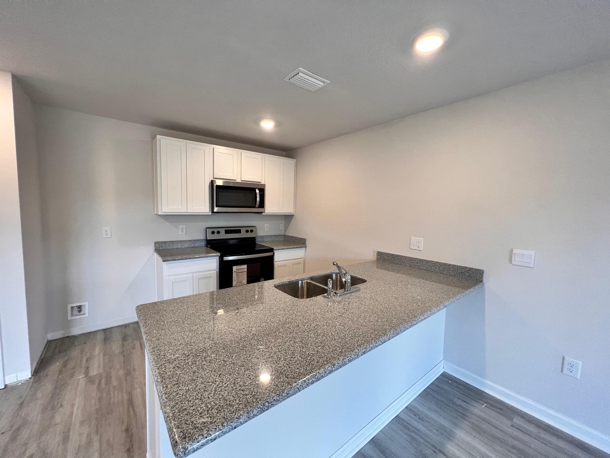 8678 Pathstone Boulevard Pensacola, FL 32526 - Photo 4 of 6 pictures may be of similar but not actual home